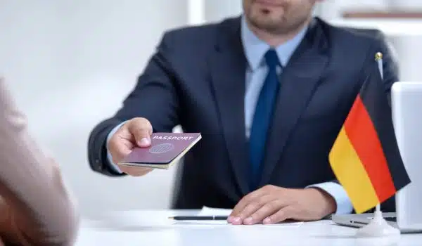 مشاوره مهاجرتی